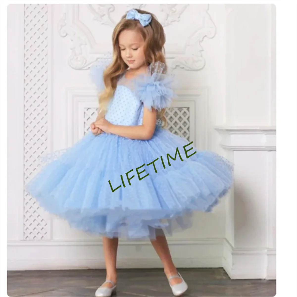 

Flower Girls Dresses Sky Blue Pleated Ruched Knee Length Tiered Puffy Girl For Wedding Princess Birthday Ball Gowns