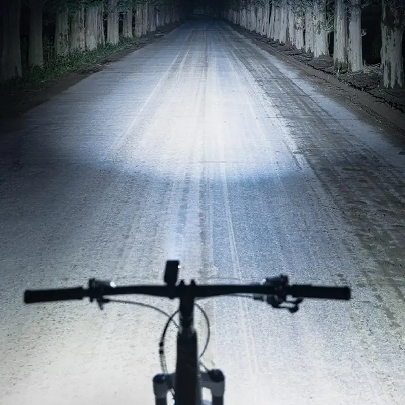 

Rechargeable Bike Light Waterproofed Bike Headlights Night Cycling Lamp for Safe Night Cycling 69HD