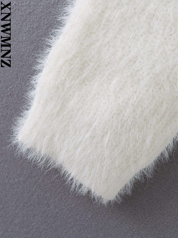 XNWMNZ 2022 Women Fashion White Plush Fleece Long Sleeve Thin Strap Sweater Woman Retro Short Pullover Female Chic Sweater