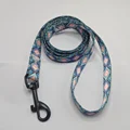 Leash F