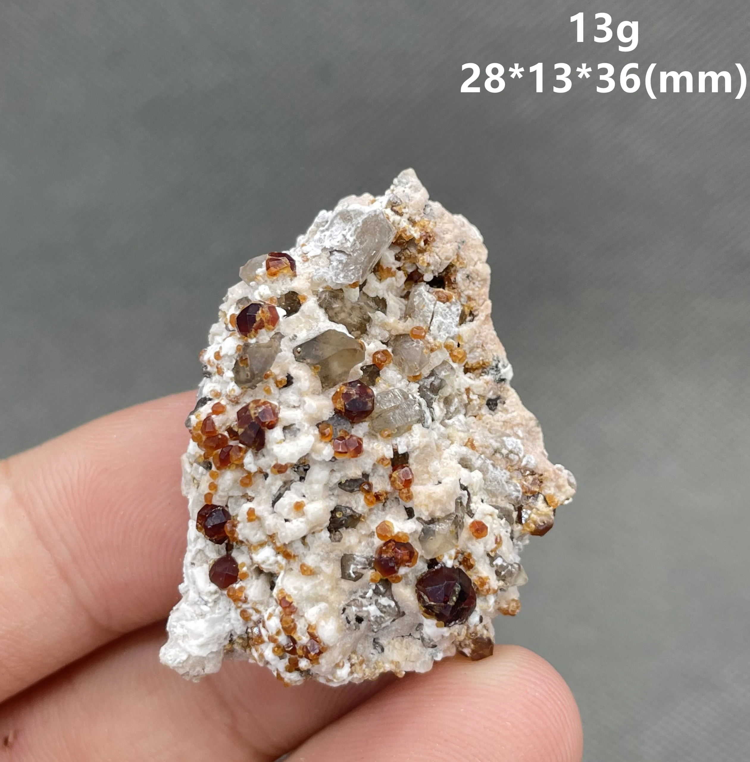 NEW! 100% natural rare garnet and tea crystal symbiotic mineral specimens stones and crystals quartz crystals