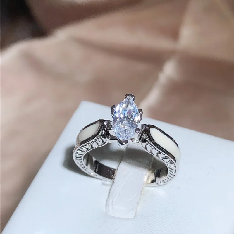 Cc Cc White Rings F…