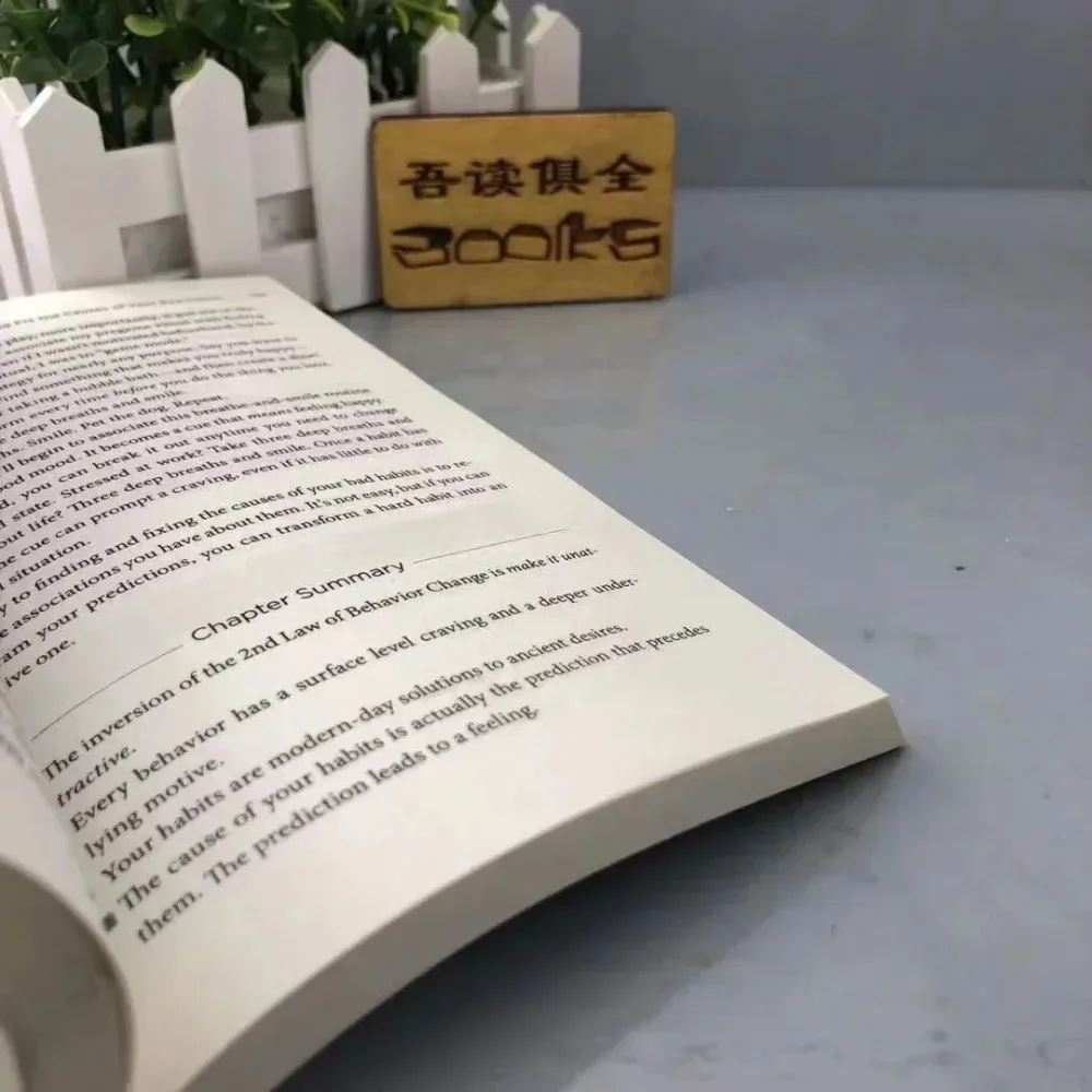 العادات الذرية بقلم جيمس واضحة طريقة ثابتة سهلة لبناء عادات جيدة كسر سيئة كتب التحسين الذاتي للإدارة الذاتية