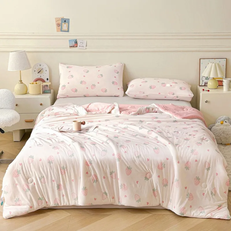 

Ice Silk Cooling Blanket Double Sided 4season Quilt Soft Breathable Lightweight AC Quilt Washable Thin Comforter Home Bedding