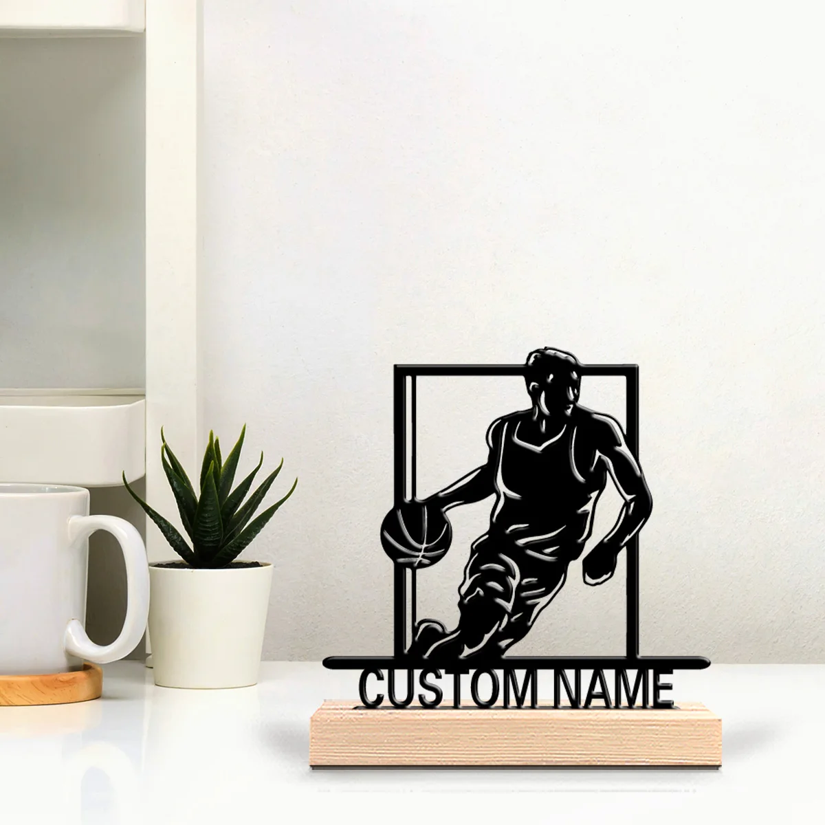 

1 шт. Забавная персонализированная металлическая статуэтка баскетболиста в винтажном стиле с деревянной рамкой, идеально подходит для сараев, патио, дачи.