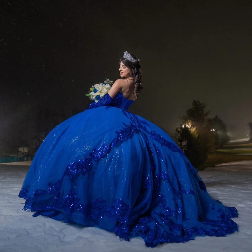 Lorencia-فستان حفلة الأميرة ، أزرق ملكي ، فساتين Quinceanera ، ثوب حفلة على شكل قلب ، مزين بالترتر ، مطرز حلو 15 ، 16 ، YQD76 ، 2024