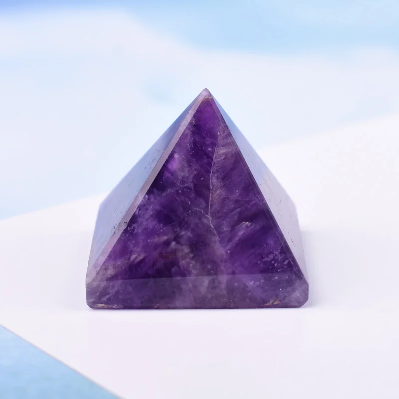 Natürliche Amethyst polierte Kristallpyramide Reiki Heilstein Reiki Meditation Kristallturm für Heimdekoration