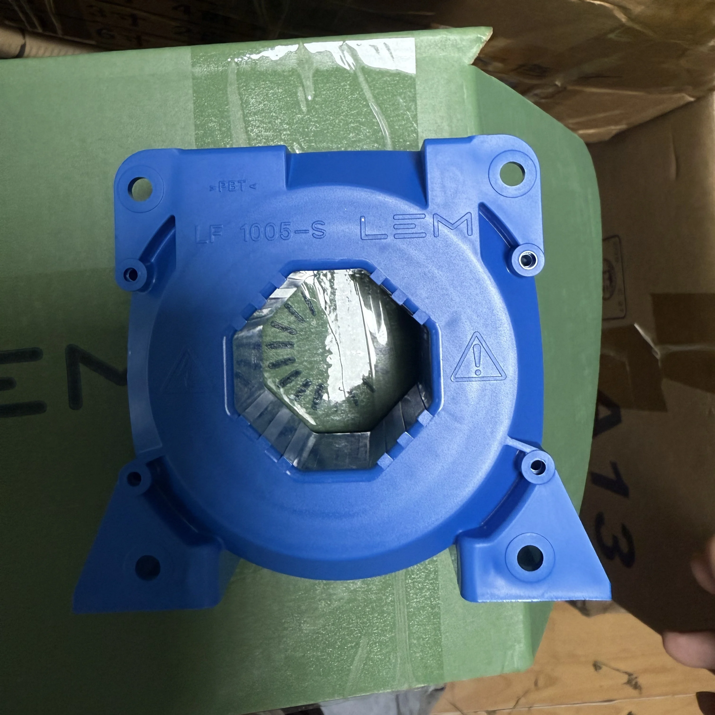 

LF505-S LEM Sensor Brand New Current Transformer