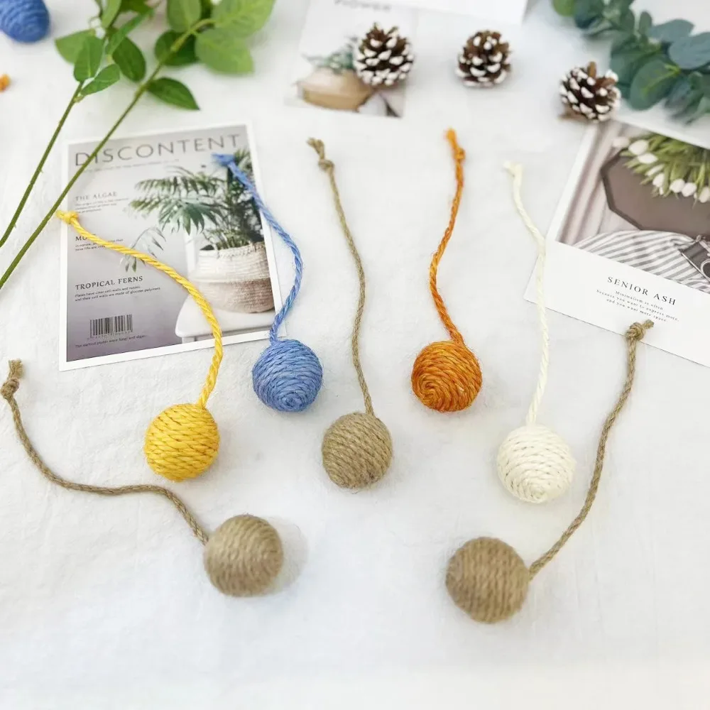 Pet Sisal Rope Weave Ball Teaser Playing Scratching Ball Catch Cat Toys Interactive Scratch Funny Chewing Toys for Pet Supplies