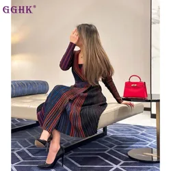 GGHK Stylish V-neck Knit Maxi Dress with Metallic Stripes 2024 New Luxury Woman Party Dress Sexy Vintage Robe Elegant Gowns