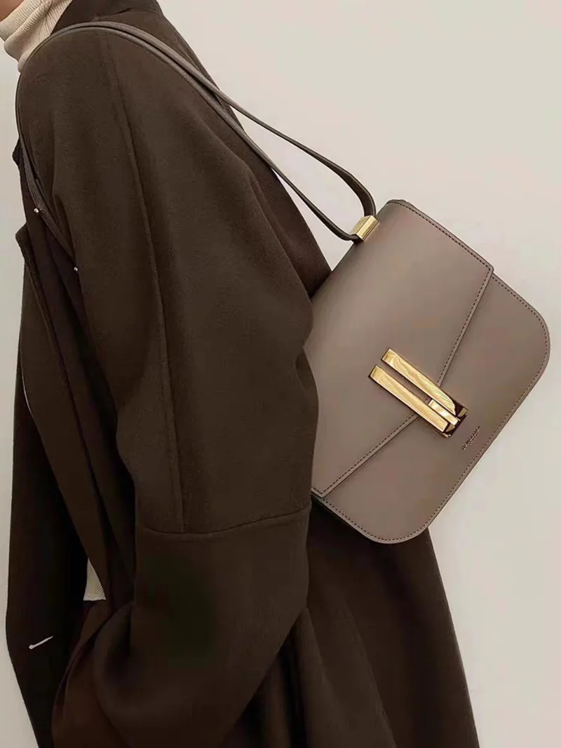 

Luxury Genuine Leather flap crossbody bags Women's 2025 New Niche Designer DE classic square Shoulder Bags Stylish purse bags