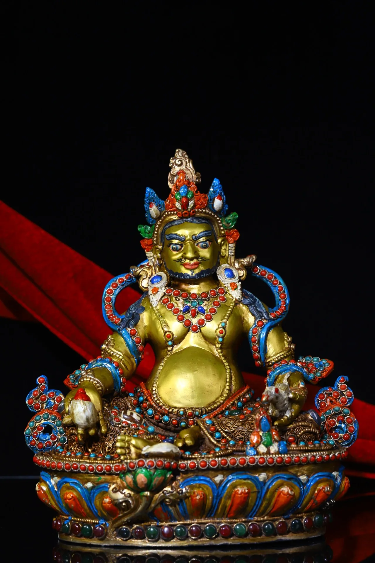 

9"Tibetan Temple Collection Old Bronze Outline in gold Gem Dzi Beads Yellow Jambhala God of Wealth lotus platform Worship Hall