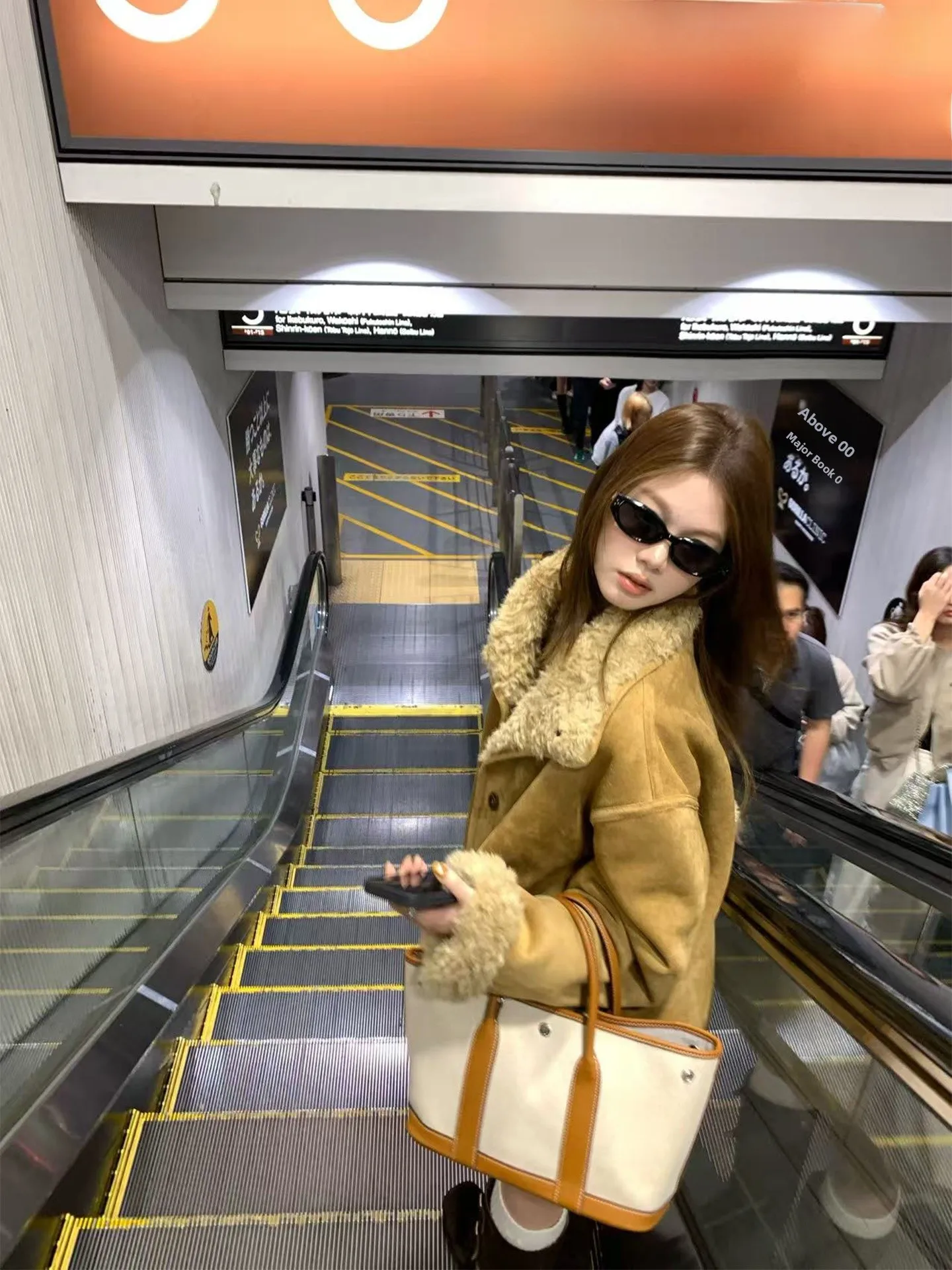 Jaqueta Feminina de Couro e Pele Dupla Face de Comprimento Médio, Casual, Solta, Manga Longa, Quente