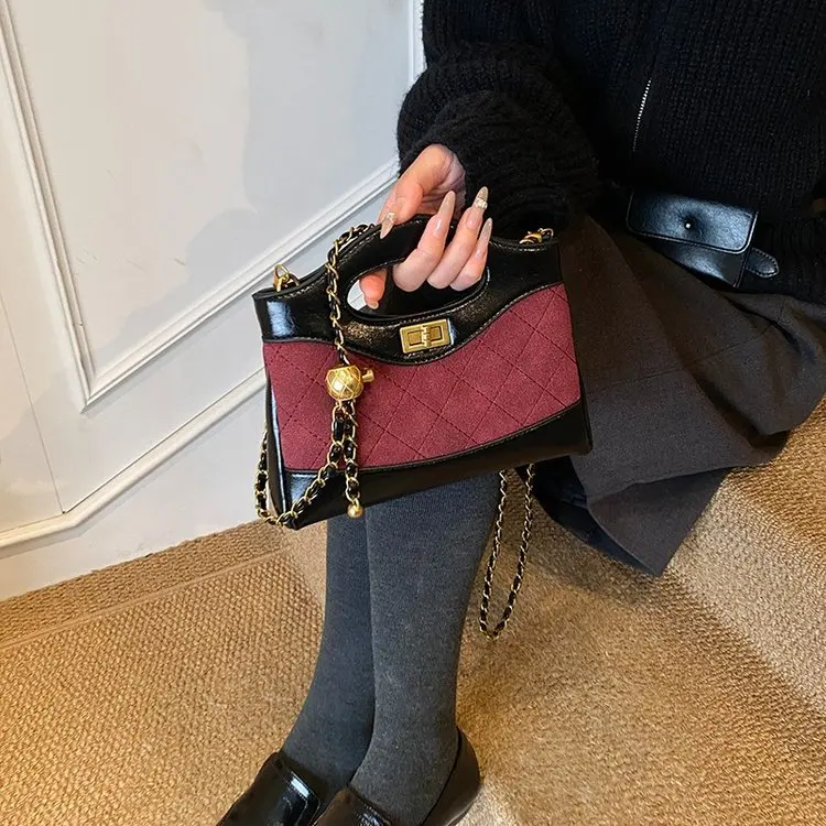 

Винтажная стеганая сумка через плечо с цепочкой, шикарная женская сумка через плечо, сумка Day to Night, повседневная сумка на ремне, минималистичная сумка с верхней ручкой