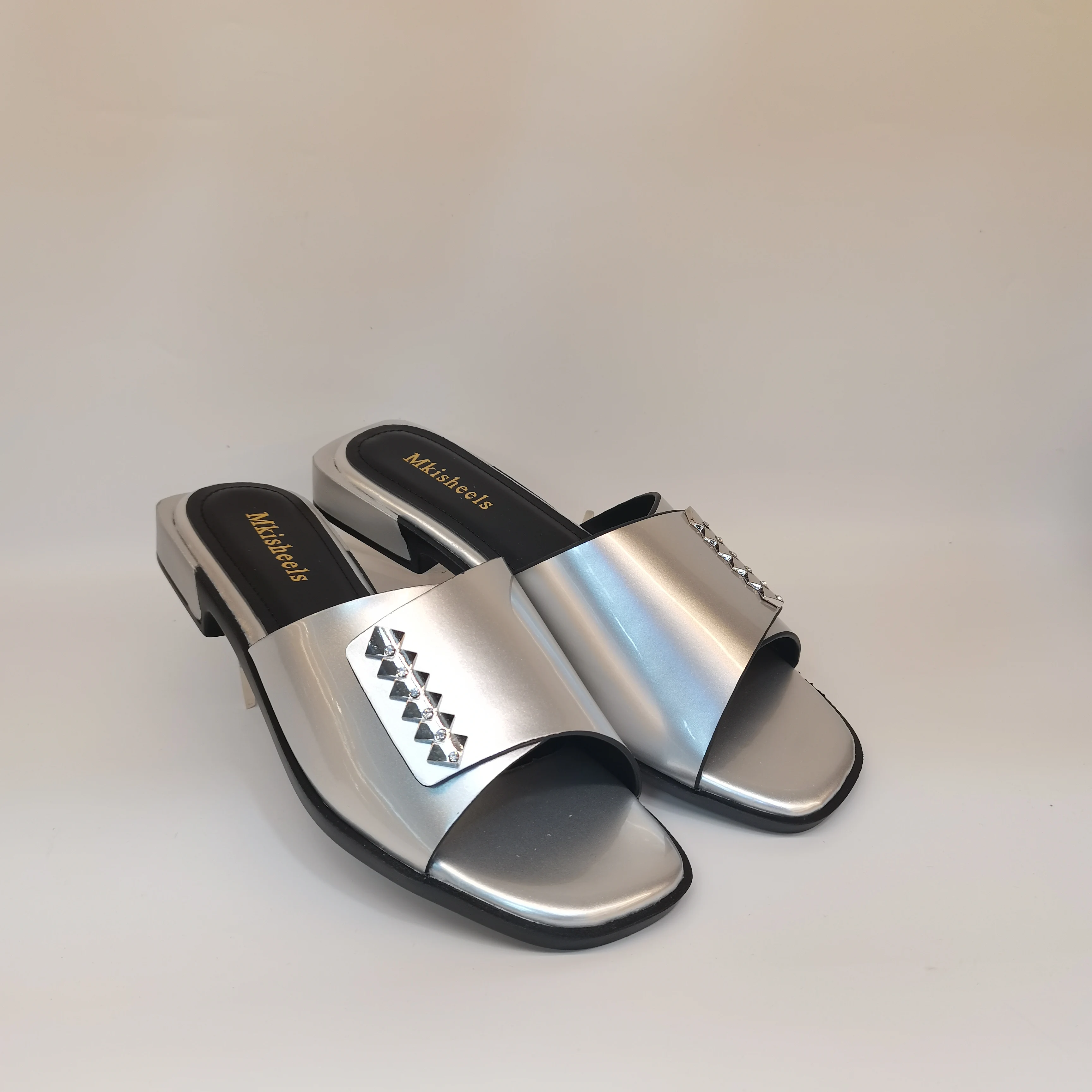 

Fashion Women's Casual Slippers,Elegant Comfortable Cool Slippers,Smooth Beautiful Outdoor Slippers for Ladies F5-1018-2