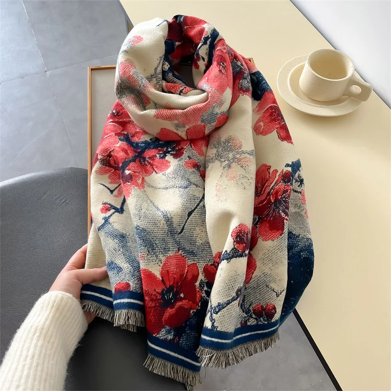 The new autumn and winter advanced feeling thickens scarf wind protection coldness coldness coldness shawl classic color scarf