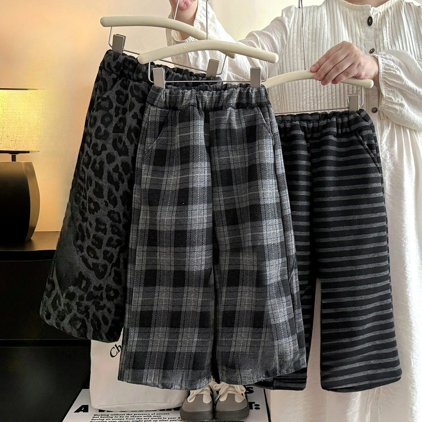 Children's Pants 2026Winter New Style with Plush and Thick Casual Pants Straight Leg Wide Leg Pants for Boys and Girls WarmPants