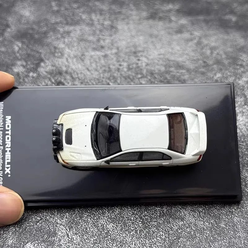 MH 1/64 ميتسوبيشي لانسر EVO IV نسخة الموحلة مع منافذ سبيكة سيارة نموذج غرفة عرض نموذج محاكاة جمع سيارات الصبي هدية