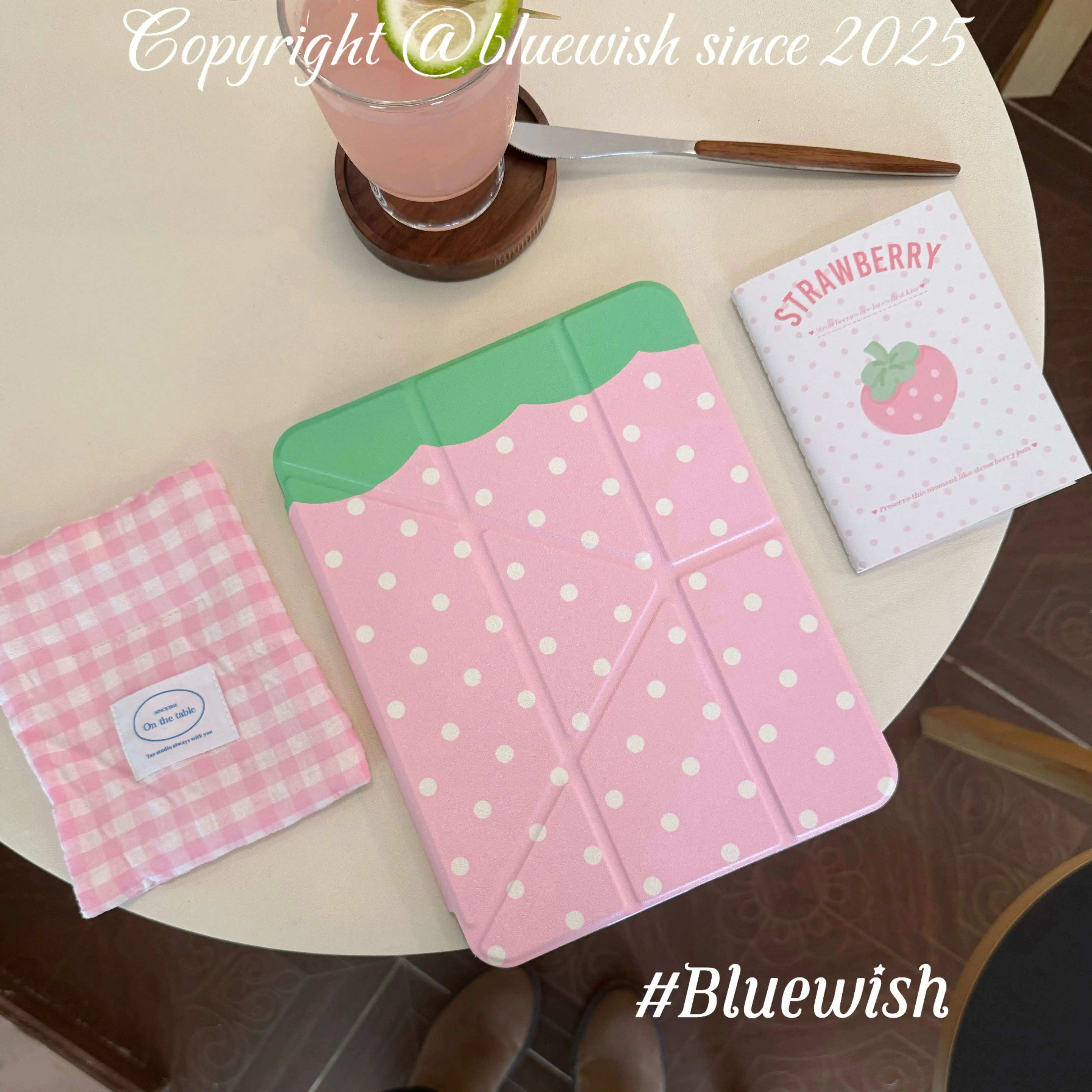 Ins Strawberry Polka Dots Y2K Cover For iPad Pro 13 11th M5 M4 12.9 A16 10 8 7 9th 10th For Ipad Air 11 M2 M3 Mini Tablet Case
