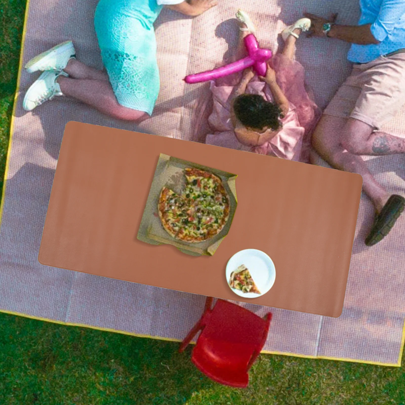 

Portable Picnic Table Mat PU Oil Proof Heat Resistant Outdoor Placemat for Cup Bowl Dish Insulation Protection