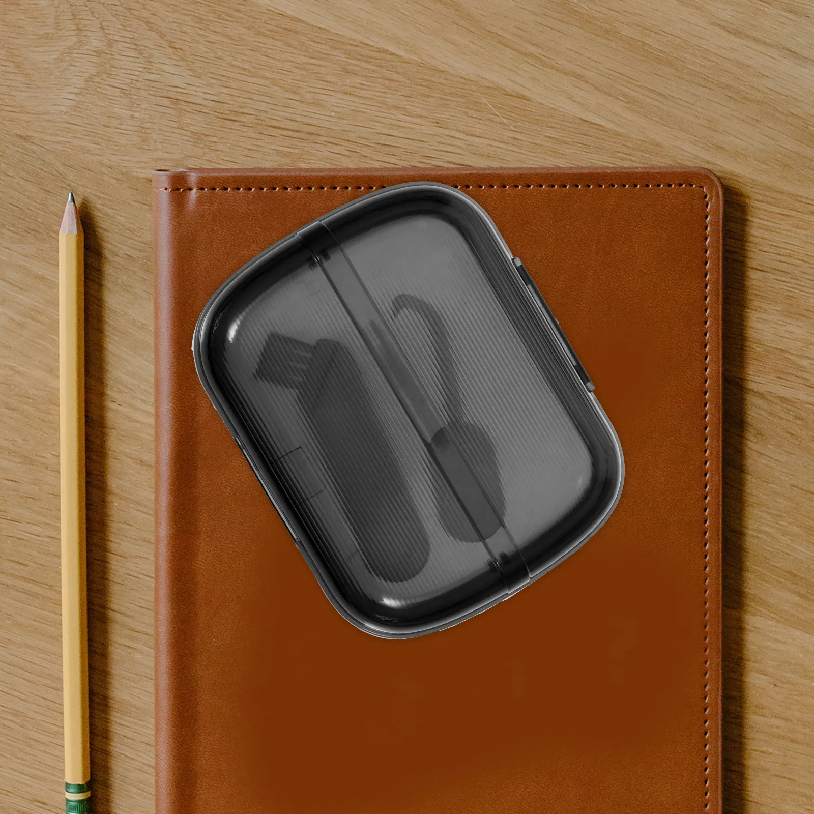 

Portable Retainer Case Small Breathable Denture Box Wear-Resistant Travel Storage for Orthodontic Aligners Convenient