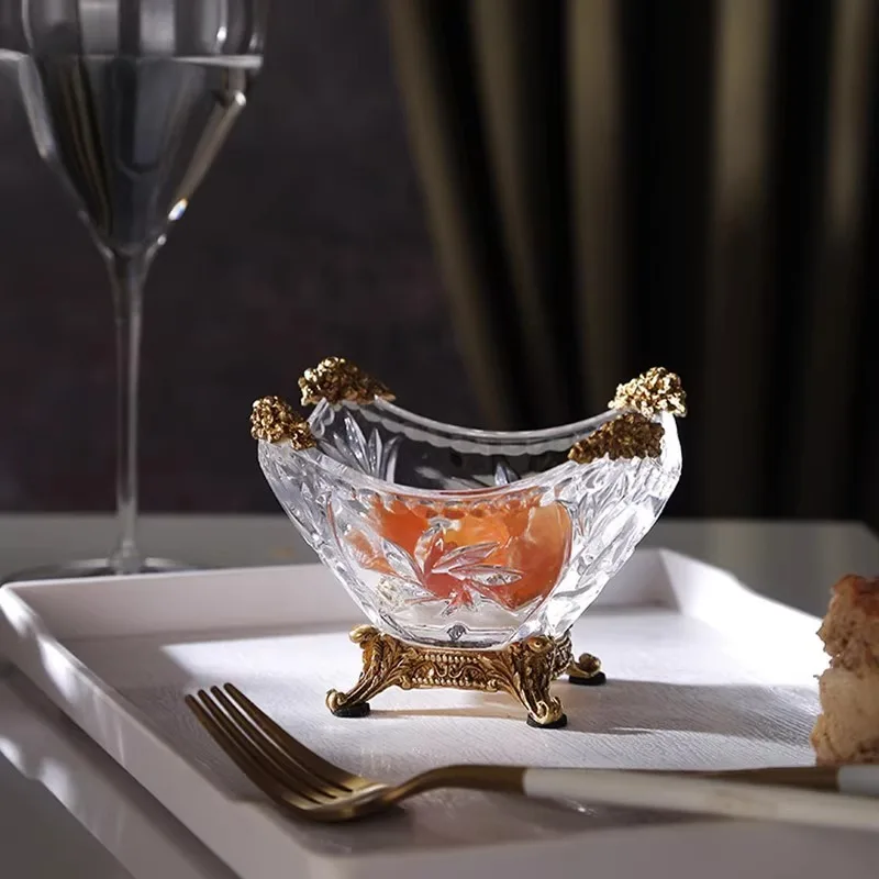 Delicate light luxury transparent crystal glass fruit snack bowl household high value copper snack nut storage decorative bowl