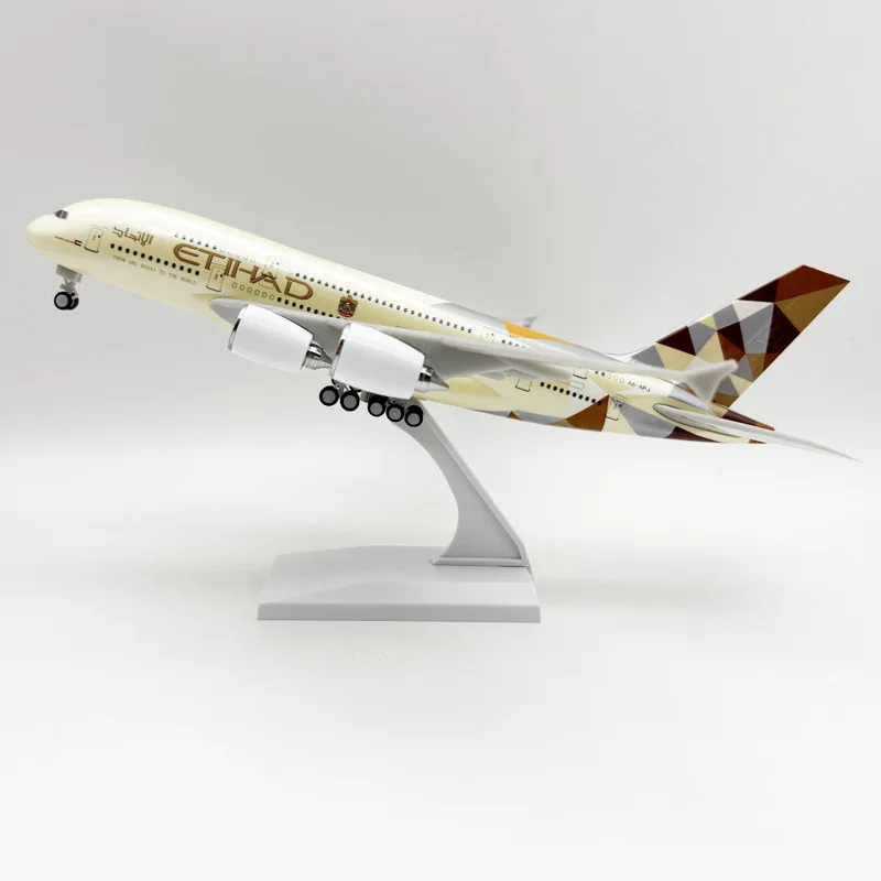

Масштабная модель самолета A380 Etihad Airways 1:250, 30 см, из смолы, с колесами и подставкой, для декора