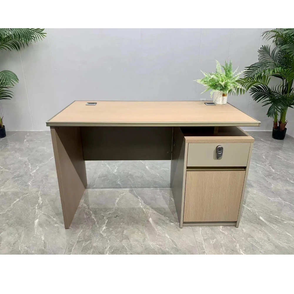 

Manufacturer's wholesale of simple design high-quality furniture - executive desk, office use, single-person computer desk