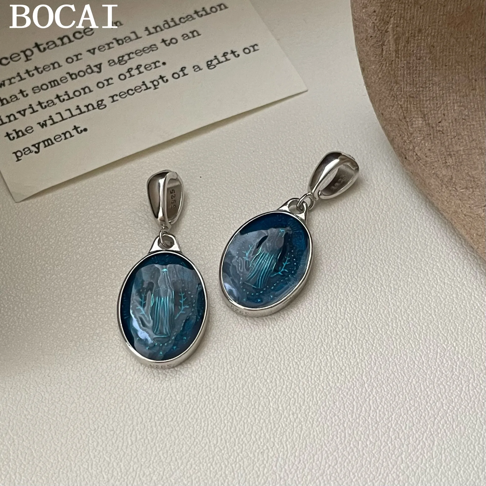 

BOCAI NEW S925 Sterling Silver Fashionable And Luxurious Worn On Both Sides Blue Oval Portrait Pendant
