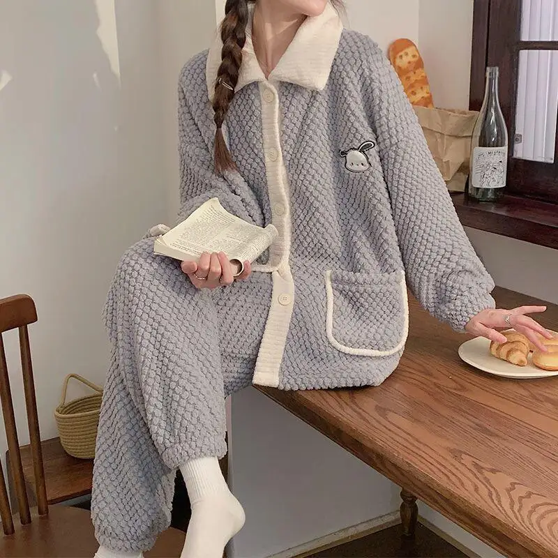 

Комплект женской пижамы Sanrio Pochacco из кораллового флиса и фланели, осенне-зимний, новый, утолщенный, теплый, уютный, милый, для дома, для сна и отдыха