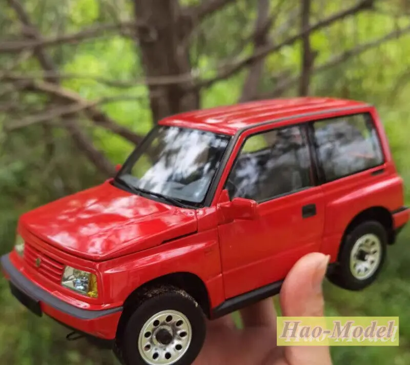 

DORLOP 1/18 для Suzuki Vitara эскудо, модель автомобиля из сплава, украшения, игрушки для мальчиков, подарки на день рождения, хобби, демонстрационная коллекция