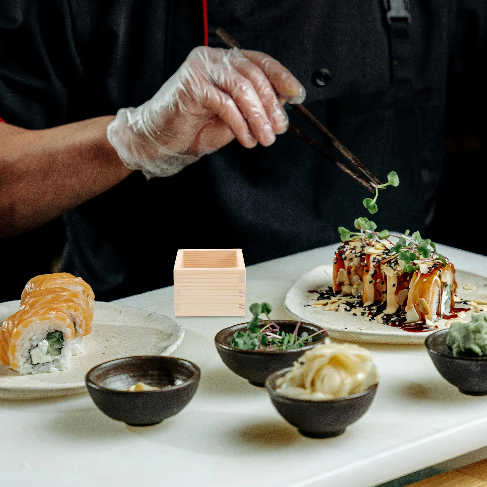 

4Pcs Japanese Style Square Wooden Sake Box Set Traditional Tableware Creative Design Home Restaurant Use Natural Wooden Box