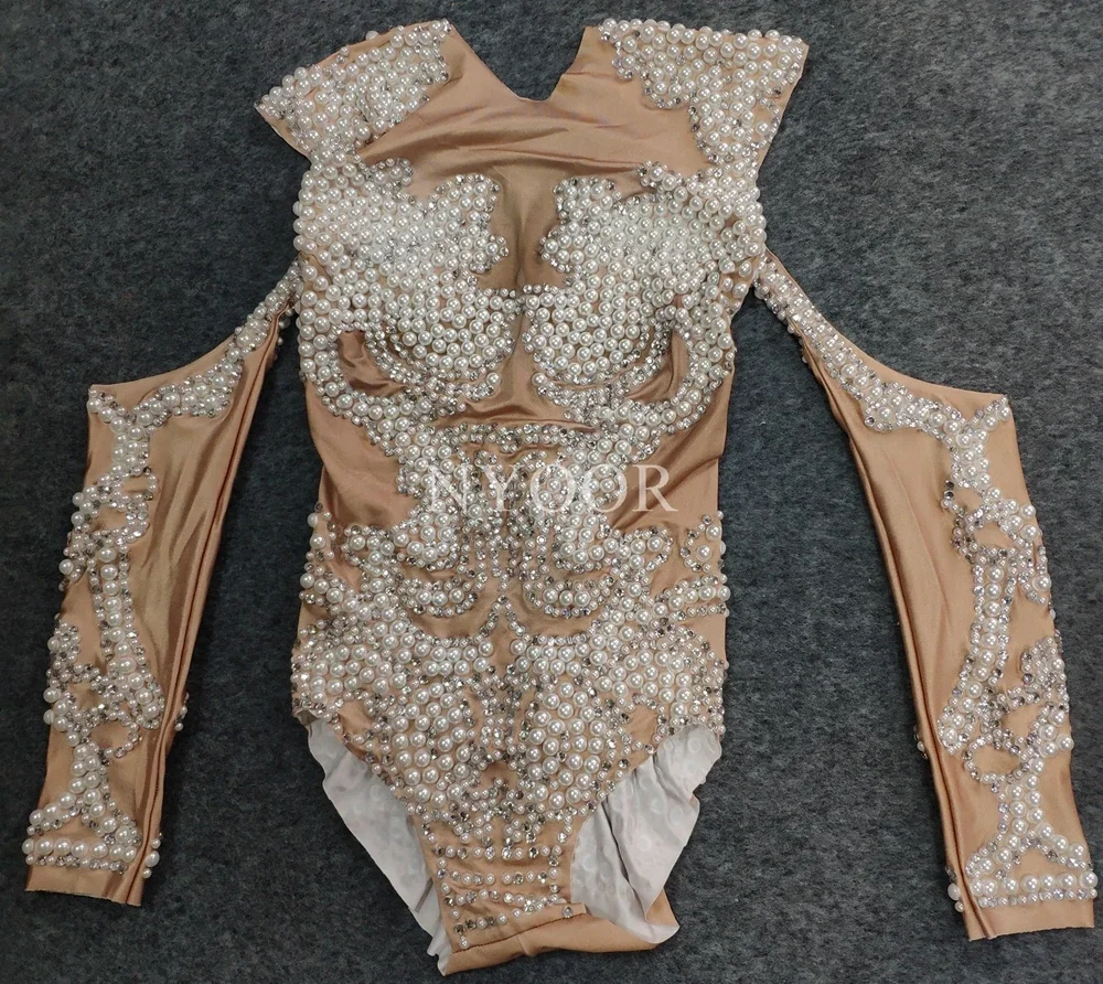 Боди с блестящим жемчугом и кристаллами, женские цельные наряды телесного цвета, праздничная вечеринка, блестящий купальник со стразами, костюмы для певицы