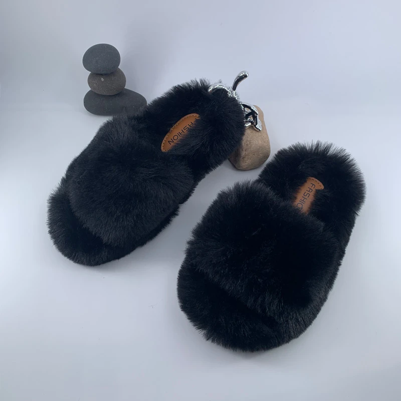 

Children Plush Slippers Indoors Comfortable Kids Casual Bedroom Shoes Soft 2025 Winter New Boys Girls Casual Slippers Non-slip