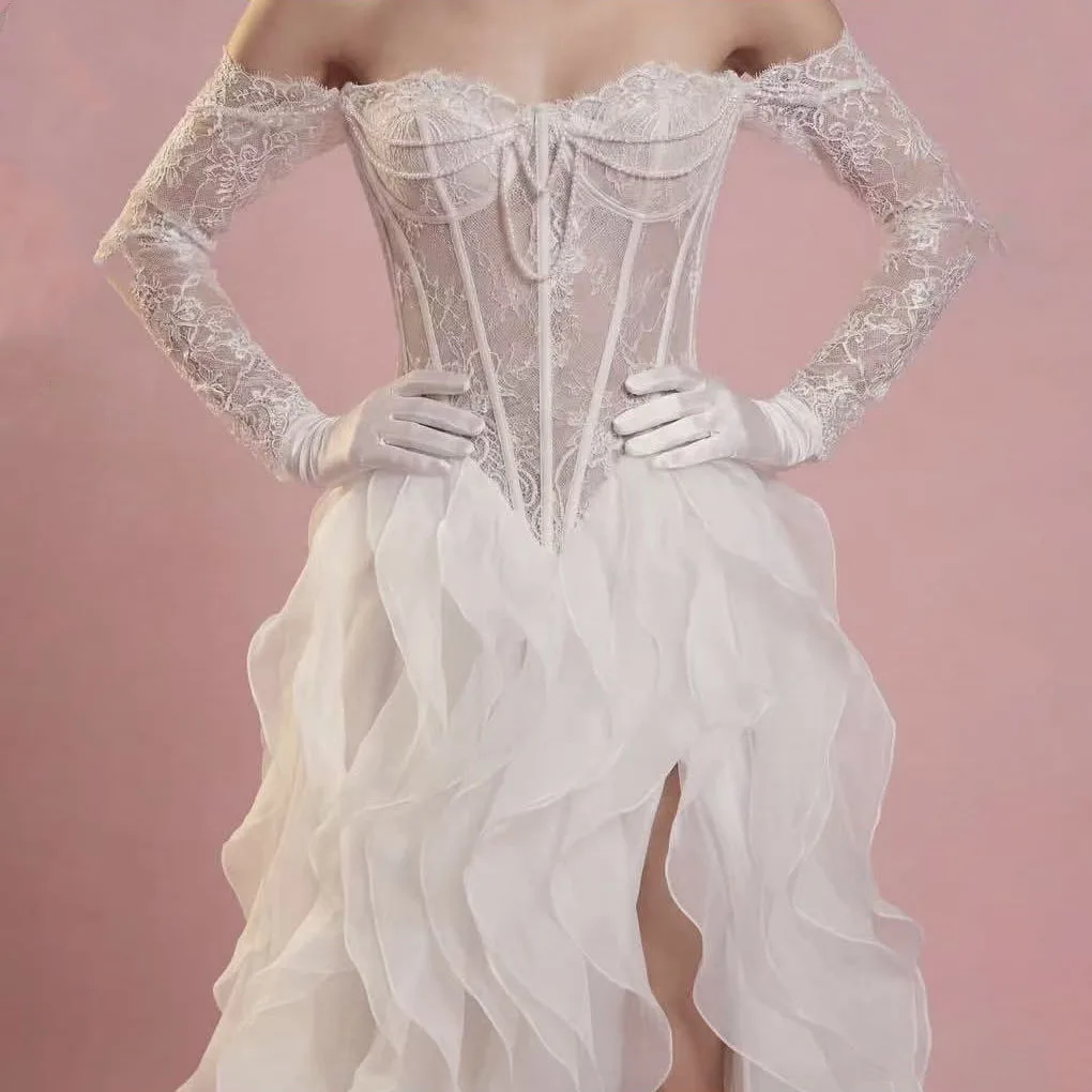 Luxury Arabic Bridal Dress Off-the-Shoulder A Line Organza Layered Prom Dresses Pearls Lace Wedding Gown with Sleeve Split
