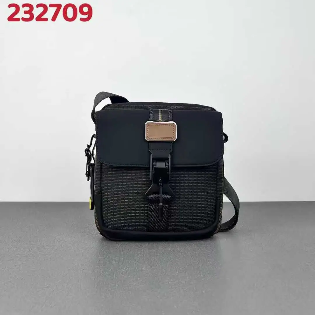 

232709 Fashion Ballistic Nylon Men's Small Square Crossbody Bag Business Casual Shoulder Bag