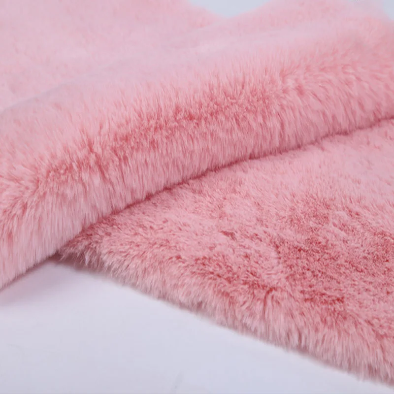 Good Thickened Imitation Rabbit Plush Fabric Fur 2cm-2.5cm  Soft Faux Fur Fabric DIY Collar Of Coat/Clothing Accessories/Scarves