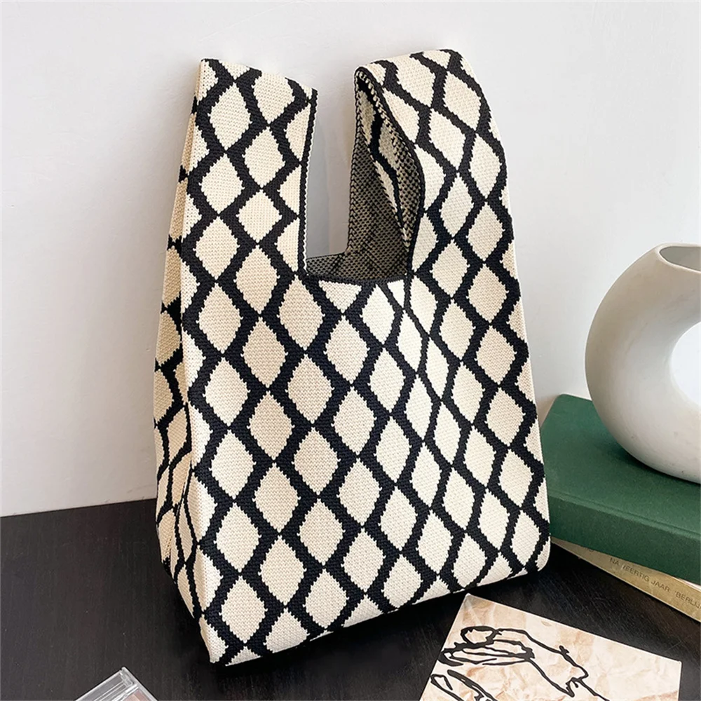 Fashion Plaid Knitted Bag Handbag Handmade Shoulder Bag Lady Leisure Tote Korean Mini Knot Wrist Bag Eco Friendly Grocery Pouch