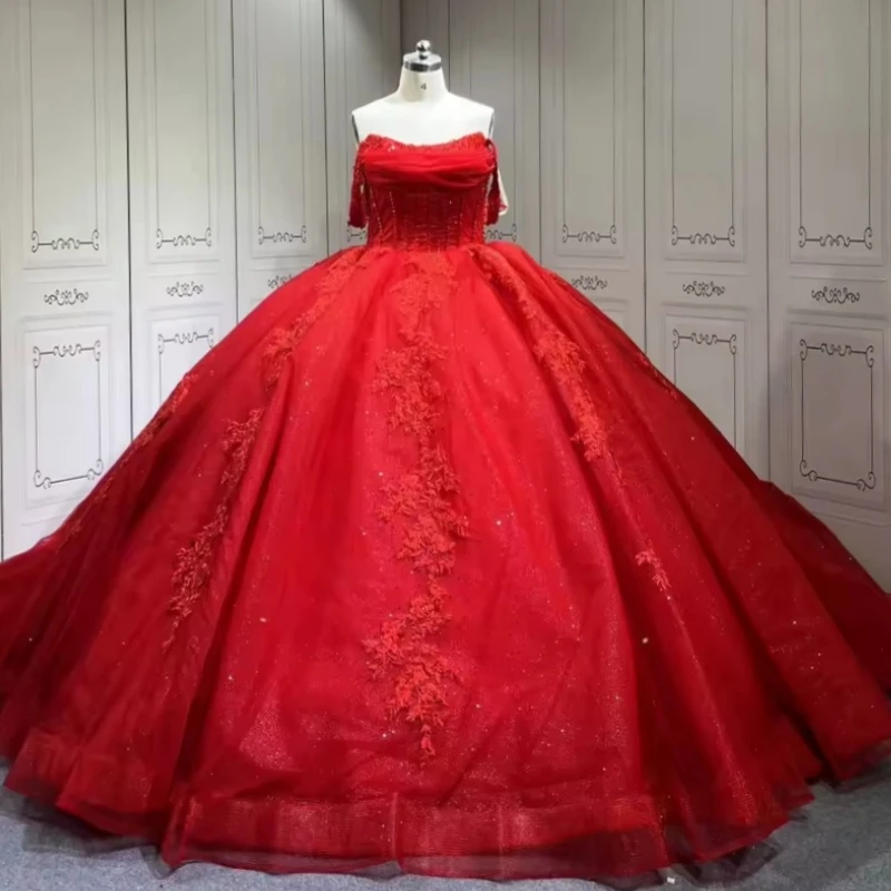 

Red Shiny Quinceanera Dresses Off Shoulder Ball Gown Sweet 16 Dress Applique Lace Beading Crystal Tull Birthday Party Vestidos