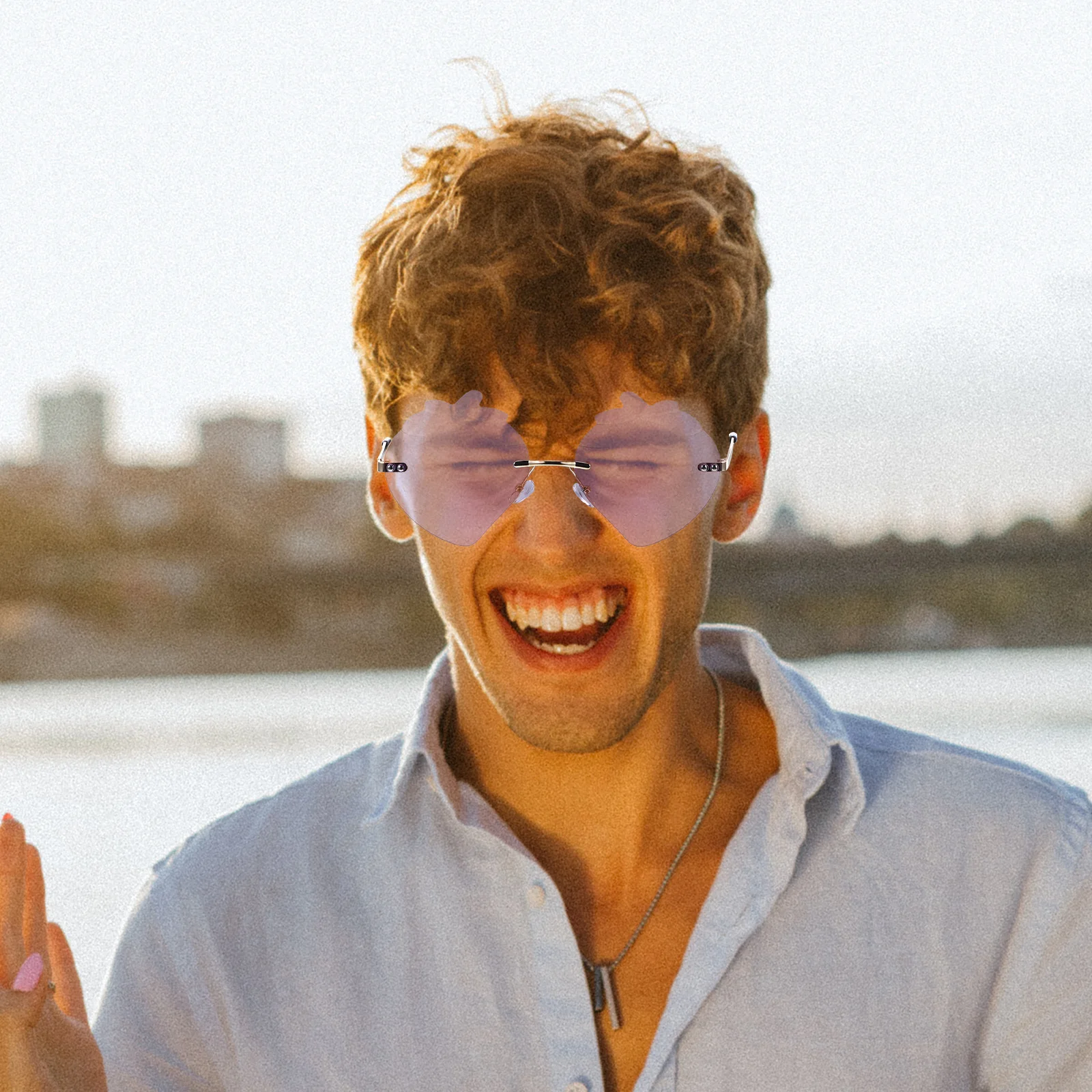 1Pair Strawberry Glasses Frameless Sunglasses Party Supplies Creative Irregular Design Holiday Beach Performance Eyewear