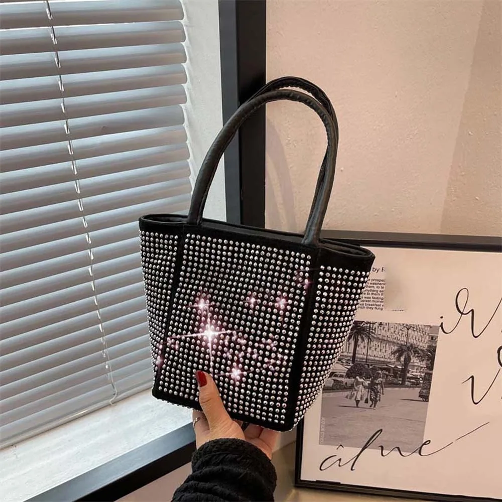 Fashion Elegant Bright Rhinestone Shoulder Bag PU Large Capacity Sparkling Square Bag Storage Pouch Silver Bucket Handbag Women