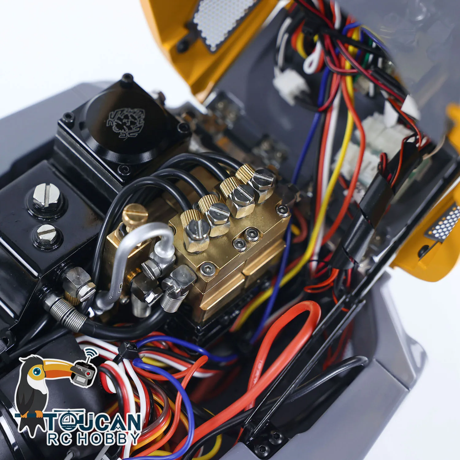 

LESU 1/14 AOUE MCL8 Hydraulic RC Loader Radio Control RTR Car W/ Sound Light ST8 Remote Controller 4-ways Reversing Valve