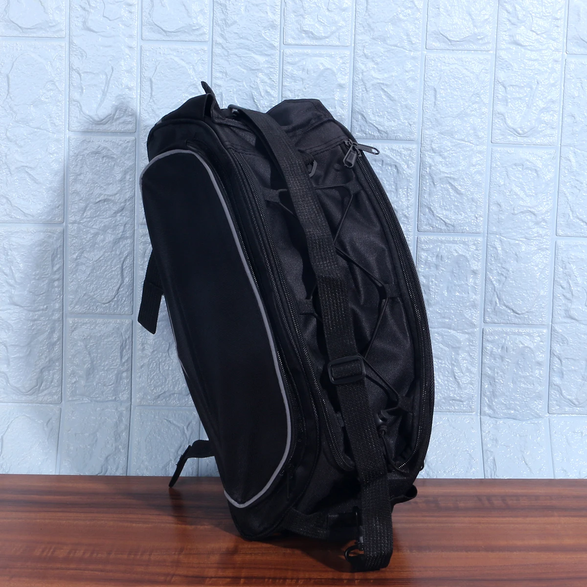 

Bike Saddle Bag Cycling Seat Pack Elastic Rope Rear Bag Storage Pouch Reflective Strap Various Bicycles Lightweight Compact Size