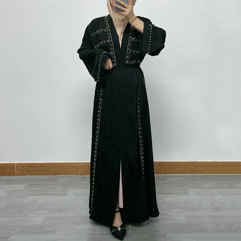 

Fashion Elegant Embroidery Dubai Abaya Dress Long Sleeve Loose Fit Plus SizeHeated diamonds Robe With Floral Pearl Embellishment