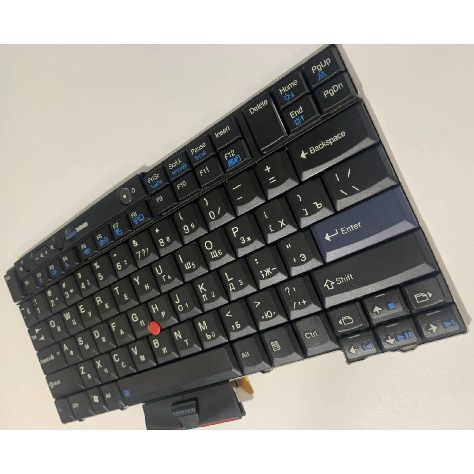 

Клавиатура для ноутбуков Lenovo Thinkpad T410, T410S, T410I, T420S, T410SI, T420, T420I, T420S (русская раскладка)