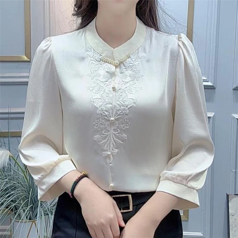 

Chinese Style Shirt 2025 Women's Embroidered Blouse Fashion Casual Shirt Trendy Spring Summer New Sleeve Slim Fit Luxury Top Y2K