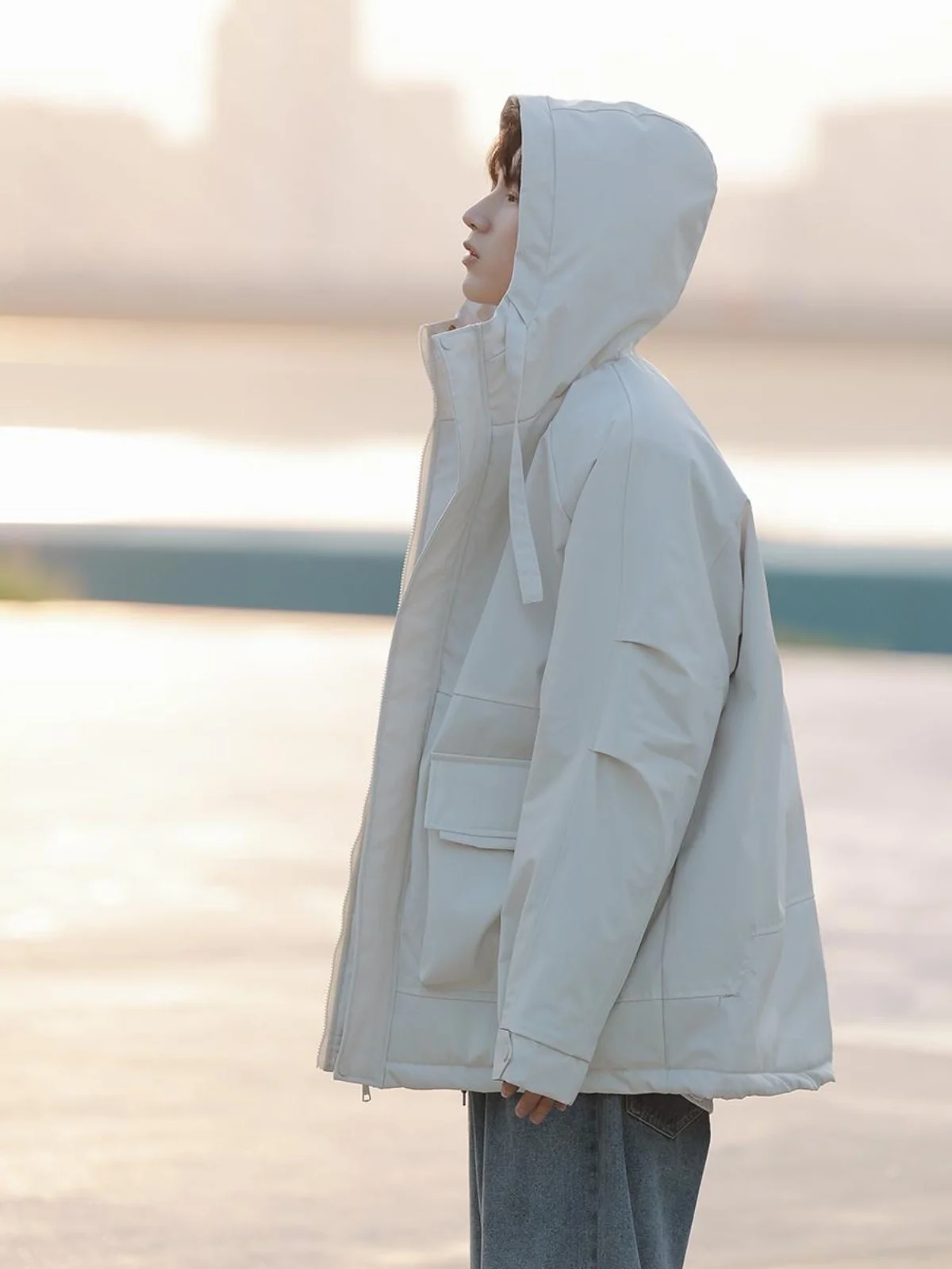 

Мужская утепленная хлопковая куртка 2024 года, новая осенне-зимняя модель с капюшоном, молодежная повседневная теплая модная куртка в американском стиле на молнии