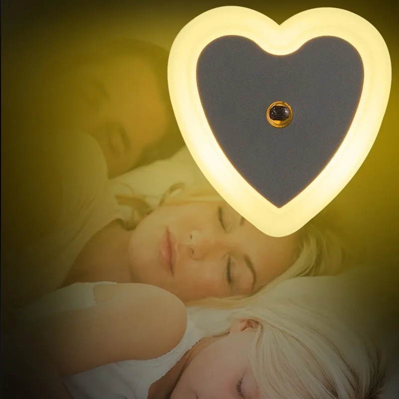 Love LED Small Night Light Intelligent Control Induction Heart-shaped Night Lamp