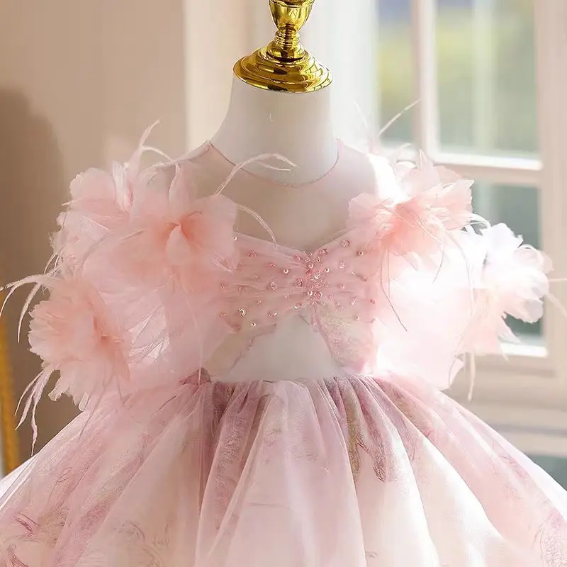 Рисунок 3 - Элегантное розовое арабское платье