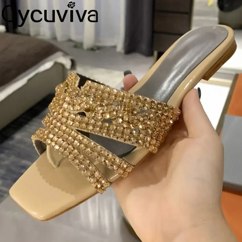 Chinelos planos de strass de toe aberto para mulheres, chinelos casuais de mulas, sapatos de praia sensuais, sandálias de cristal dourado, verão 2024